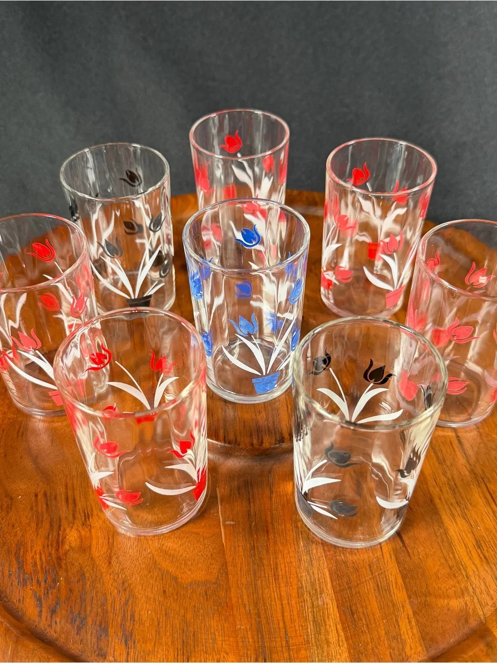 Vintage Floral Glass Tumbler Set - Red and Blue Tulip Design